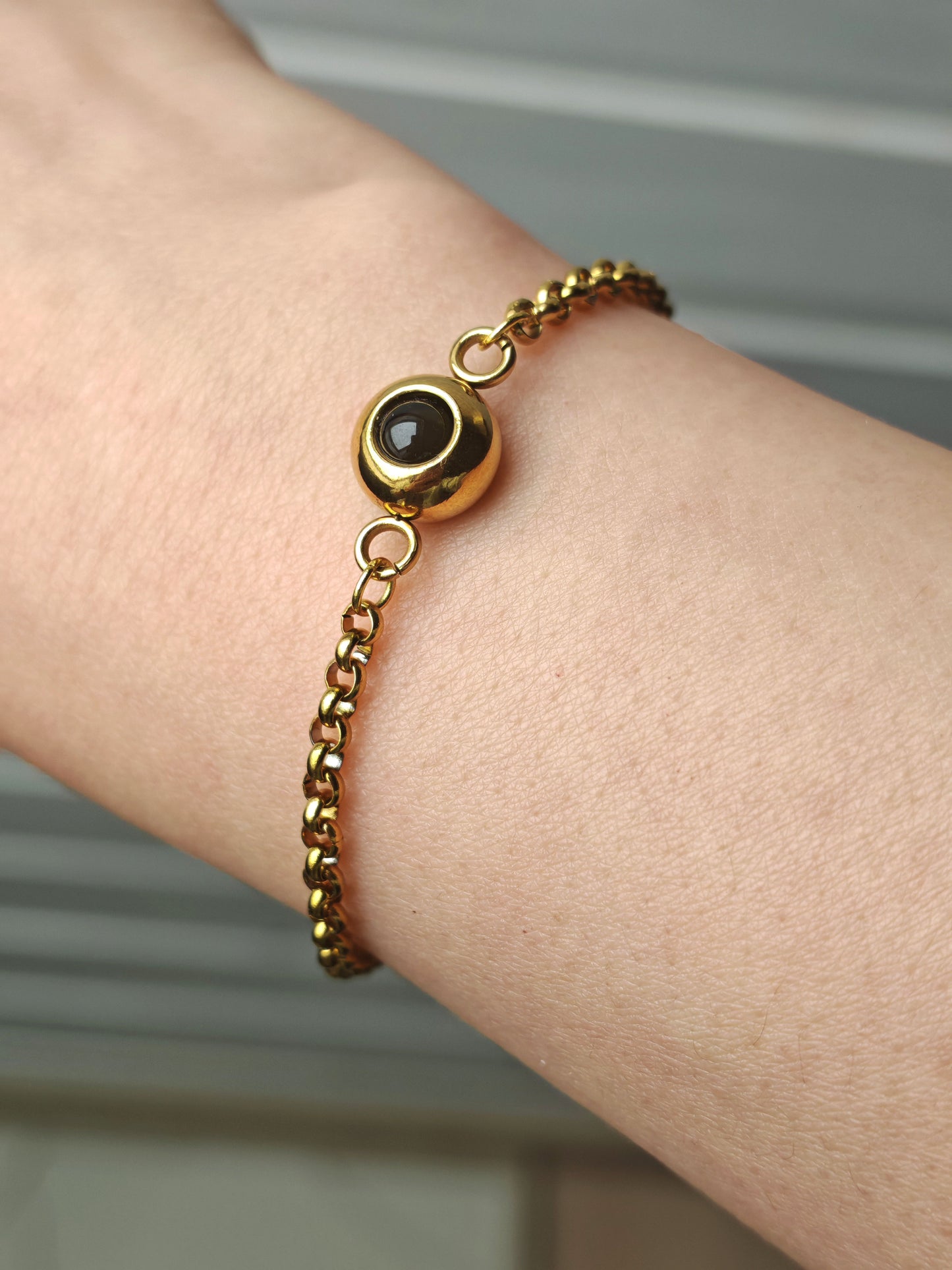 Personalisierte Armband mit Foto-Projektion