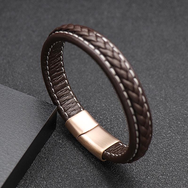 Personalisierbares Lederarmband – Geschenk für Paare & zum Vatertag