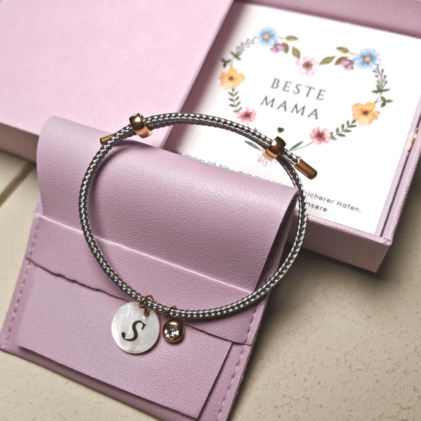 Personalisiertes Armband mit Muschel-Buchstaben & Sternzeichen ODER Geburtsstein